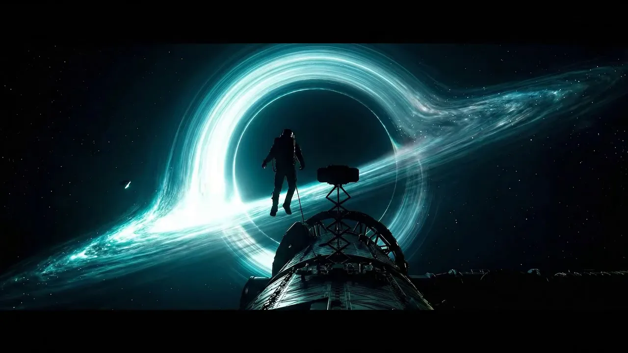 Prepared example: the astronaut and spaceship in front of a luminous black hole